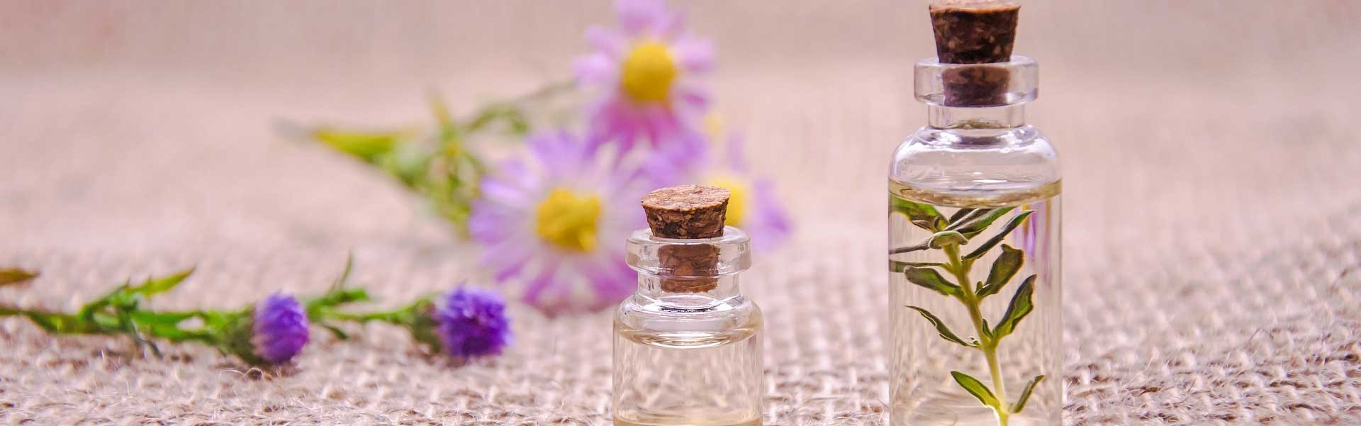 LES HUILES ESSENTIELLES